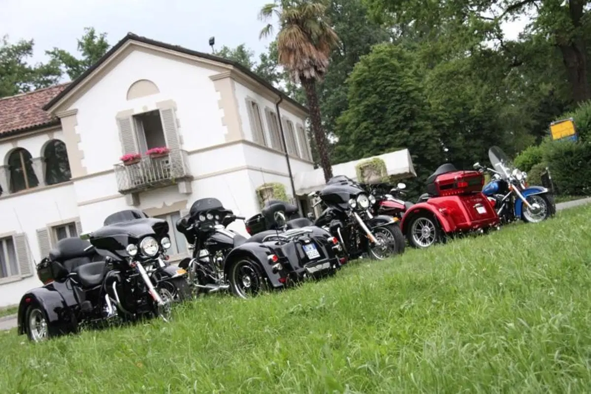 Harley-Davidson Tri Glide  (28)
