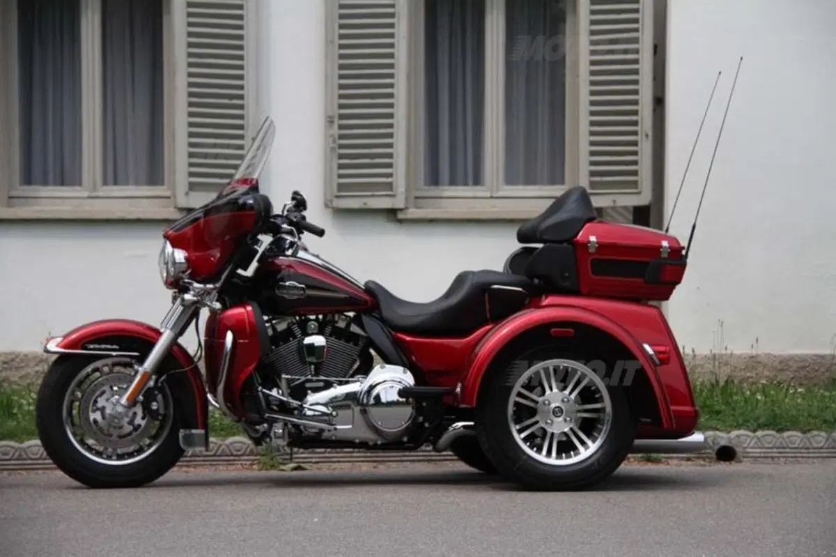 Harley-Davidson Tri Glide  (55)