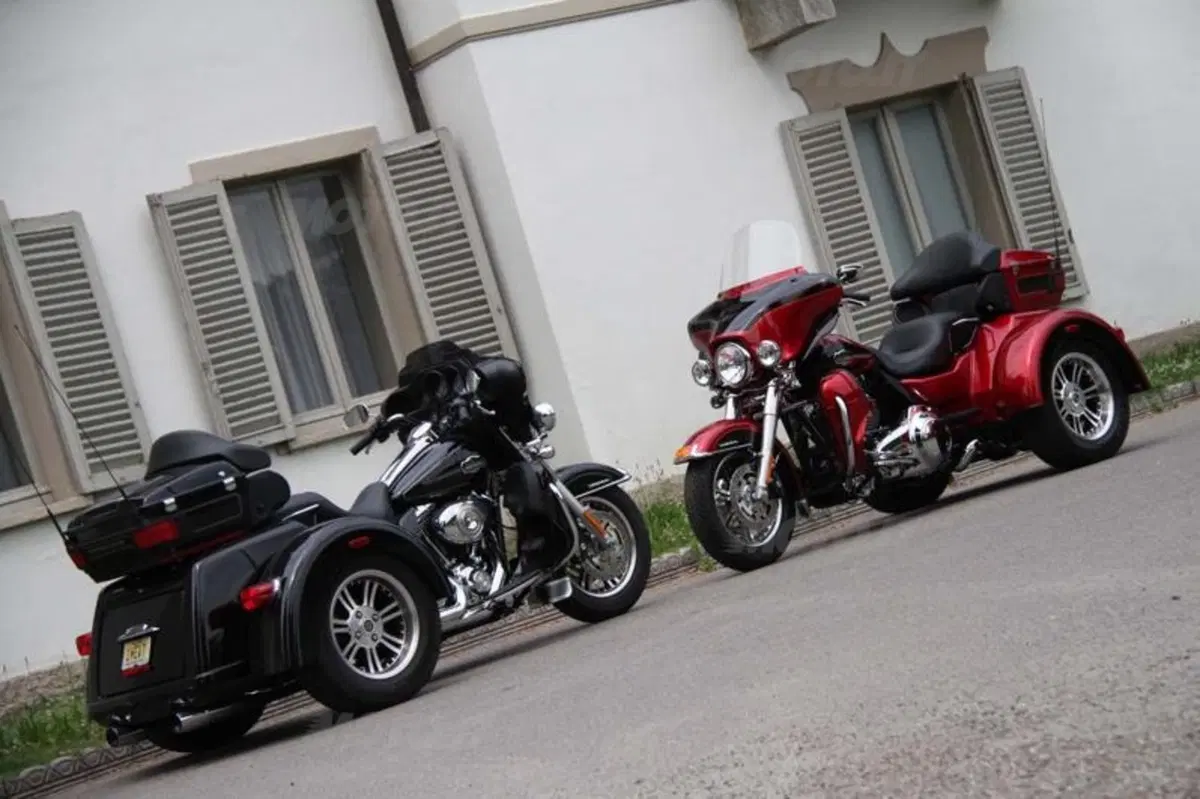 Harley-Davidson Tri Glide  (56)