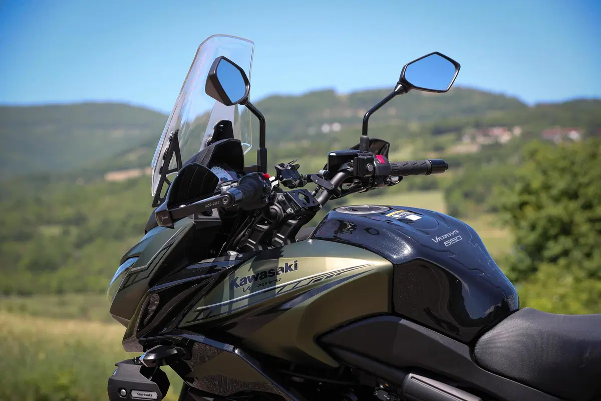 Kawasaki Versys 650 2020 TEST. Ok, il prezzo è giusto (20)