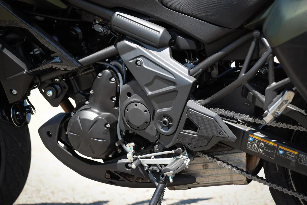 Kawasaki Versys 650 2020 TEST. Ok, il prezzo è giusto (21)
