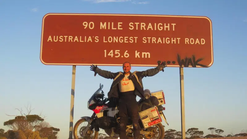 Massimiliano Perrella: il mio giro del mondo "Australia Twin"