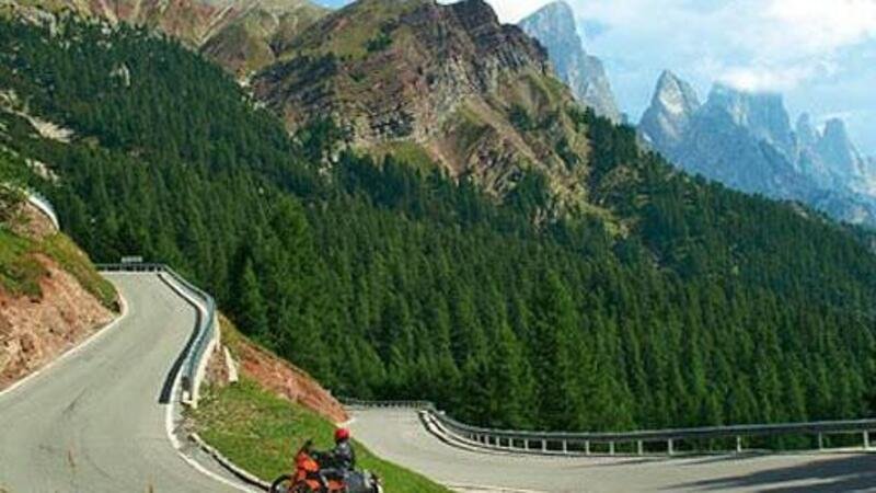 Il Trentino vuole abbassare&nbsp;i limiti di velocit&agrave; per le moto