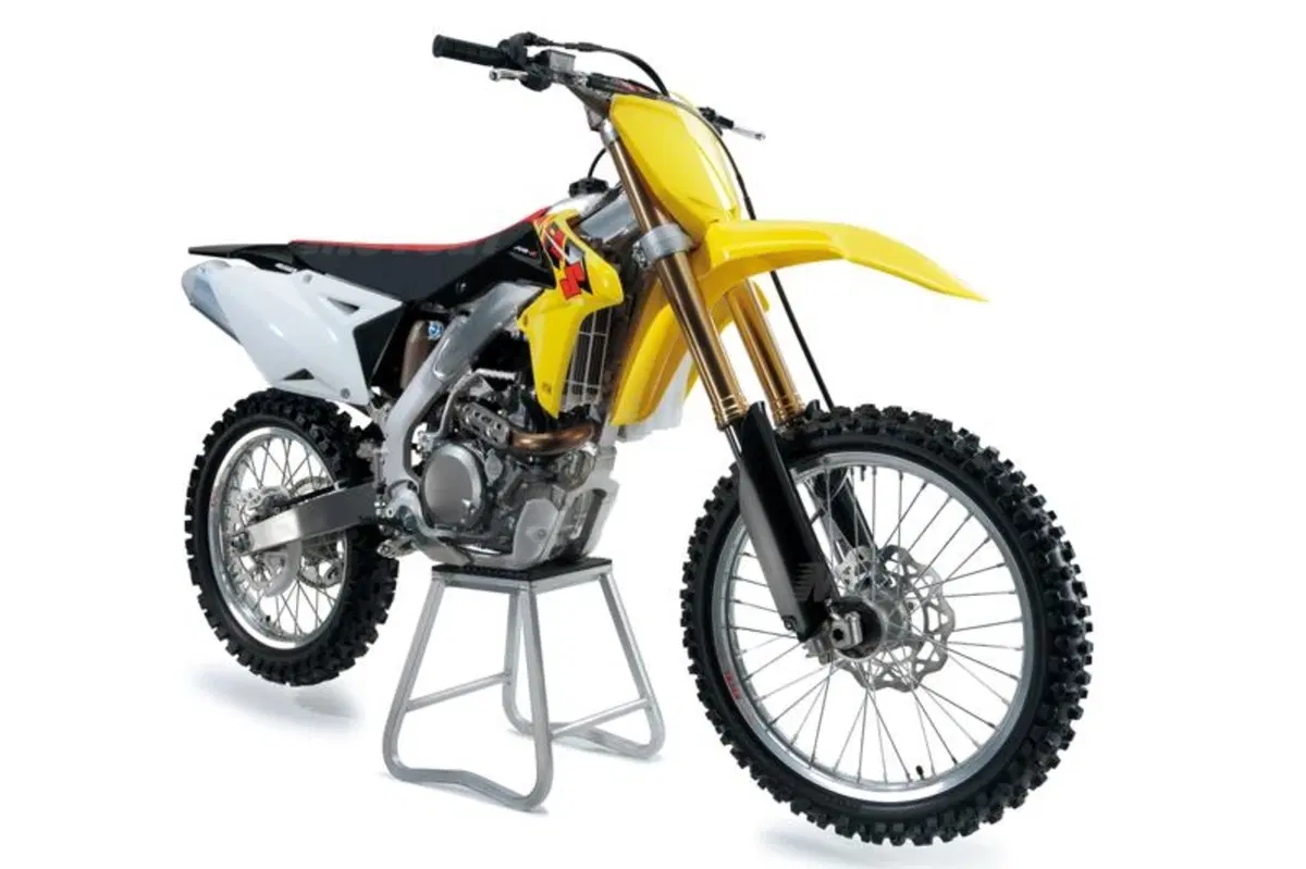 Suzuki: ecco le RM-Z 2013! (7)