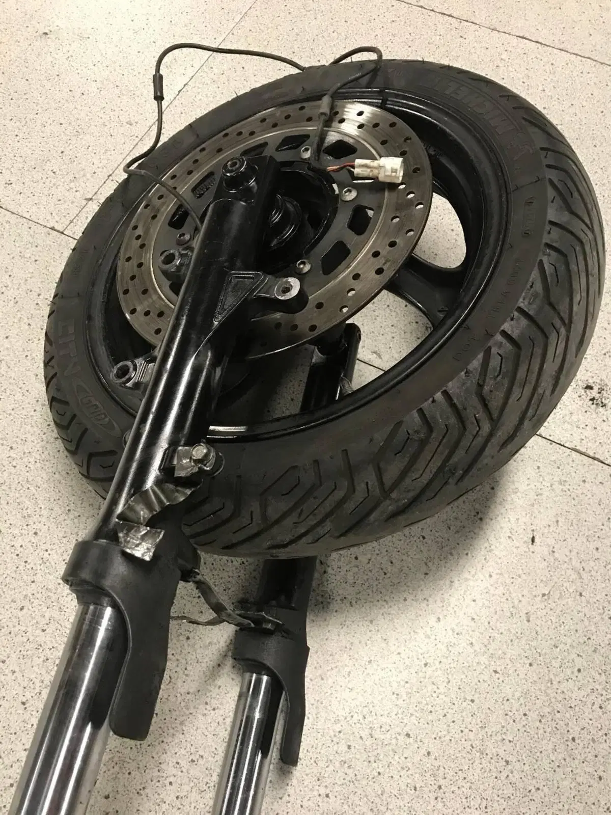 Avantreno completo Yamaha T-Max '01-'03 (8)