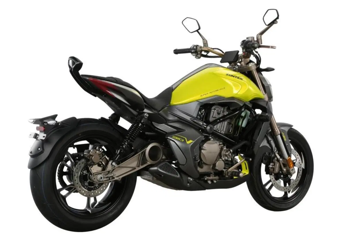 Zontes 310 VX, la piccola Diavel con il monobraccio (8)