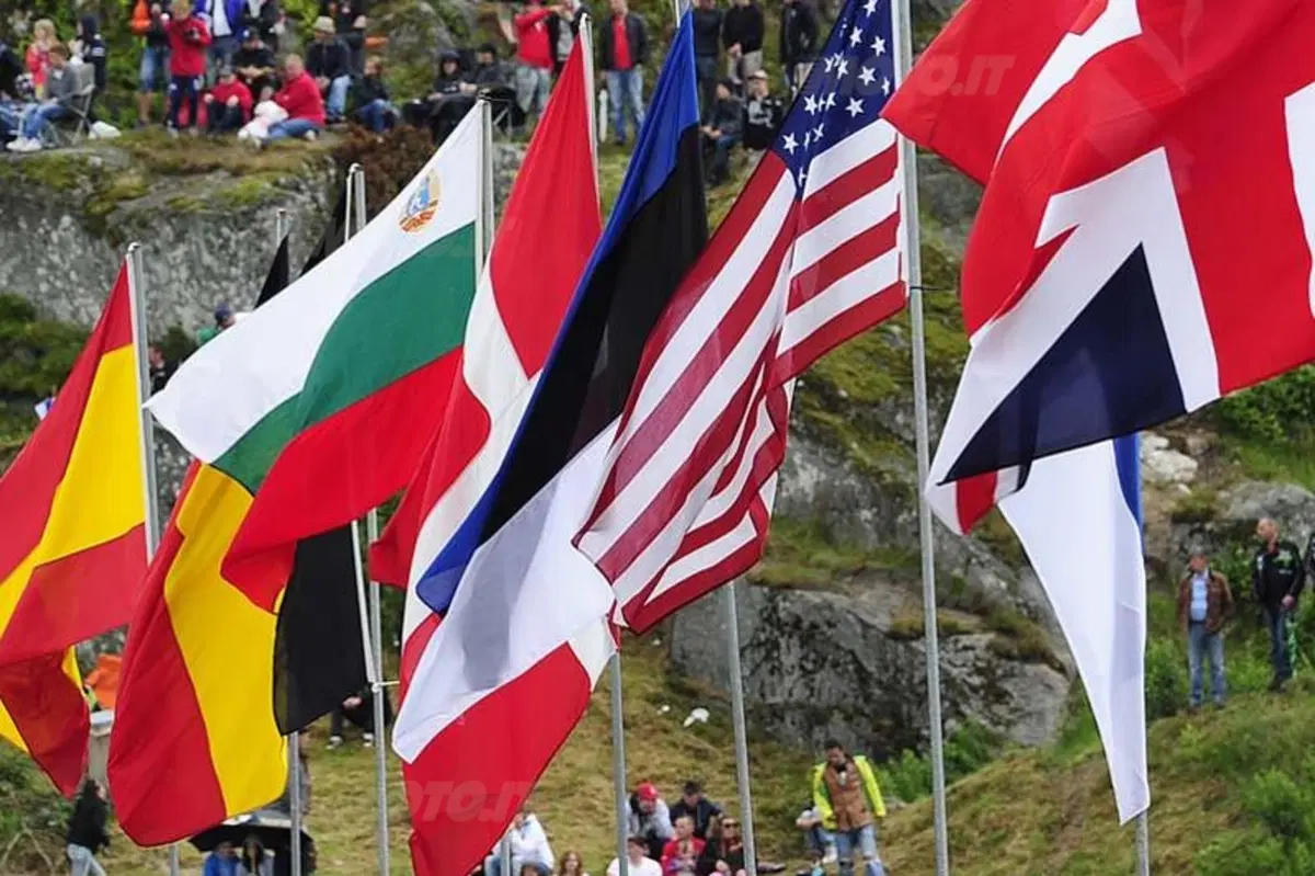 Le foto più spettacolari del GP di Svezia (78)