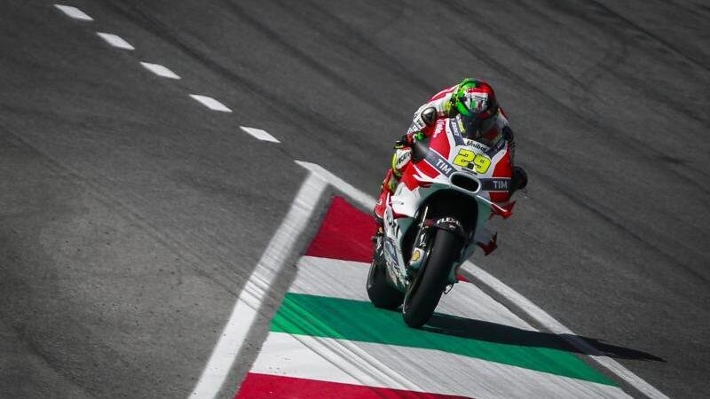 MotoGP 2016. Iannone domina le FP3 al Mugello 