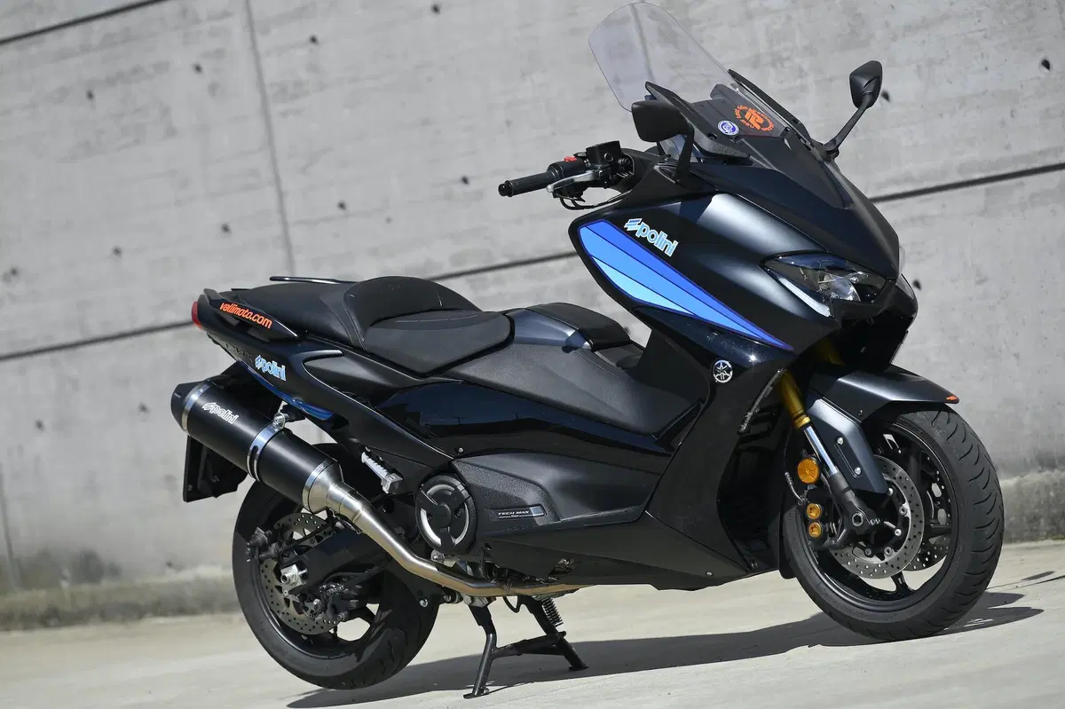 Statiche Yamaha TMAX (7)