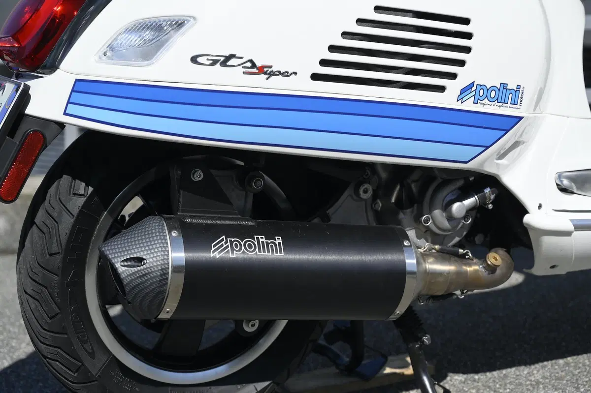 Statiche Vespa 300 (2)