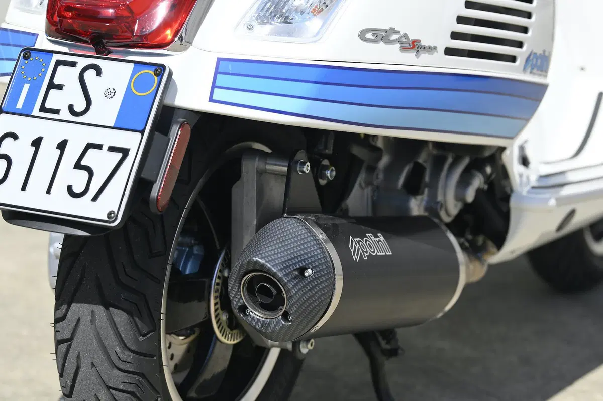 Statiche Vespa 300 (3)