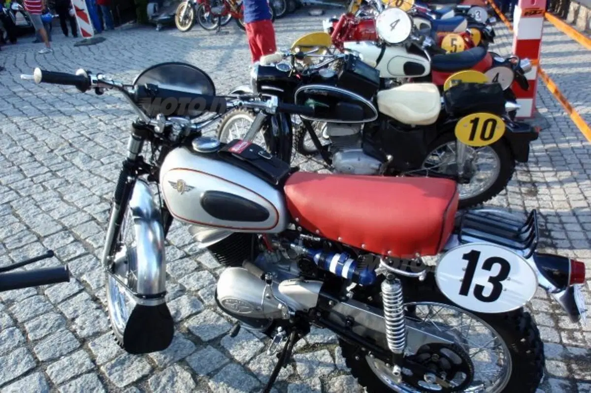 La classica dell'enduro d'epoca di Zschopau (9)