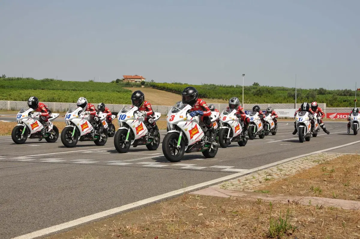 NSF100 Racing School. Caldo torrido, ma sangue sempre freddo per i piloti Honda (2)