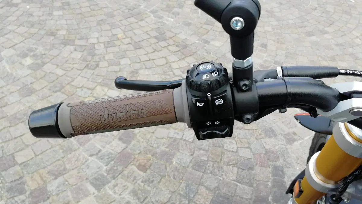 Fantic Motor 500 DELUXE - TEST. Ecco la versione più elegante del Caballero (6)