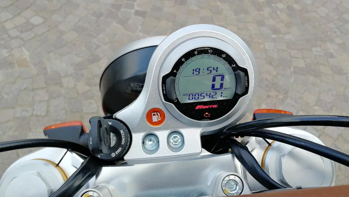 Fantic Motor 500 DELUXE - TEST. Ecco la versione più elegante del Caballero (15)