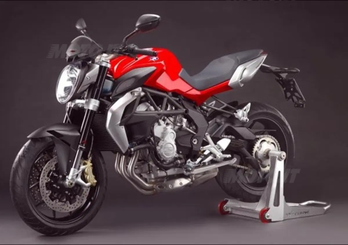 MV Agusta Brutale 675, la parola ai concessionari