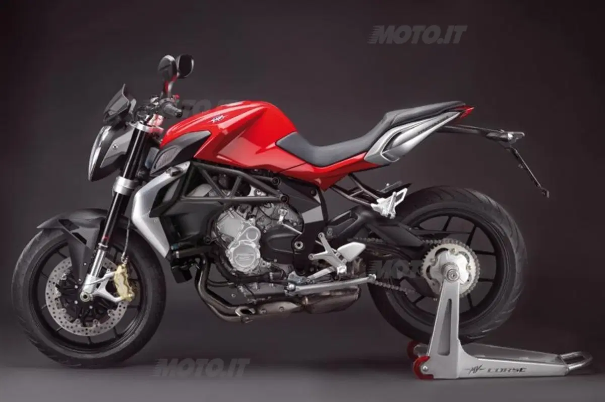 MV Agusta Brutale 675  (24)