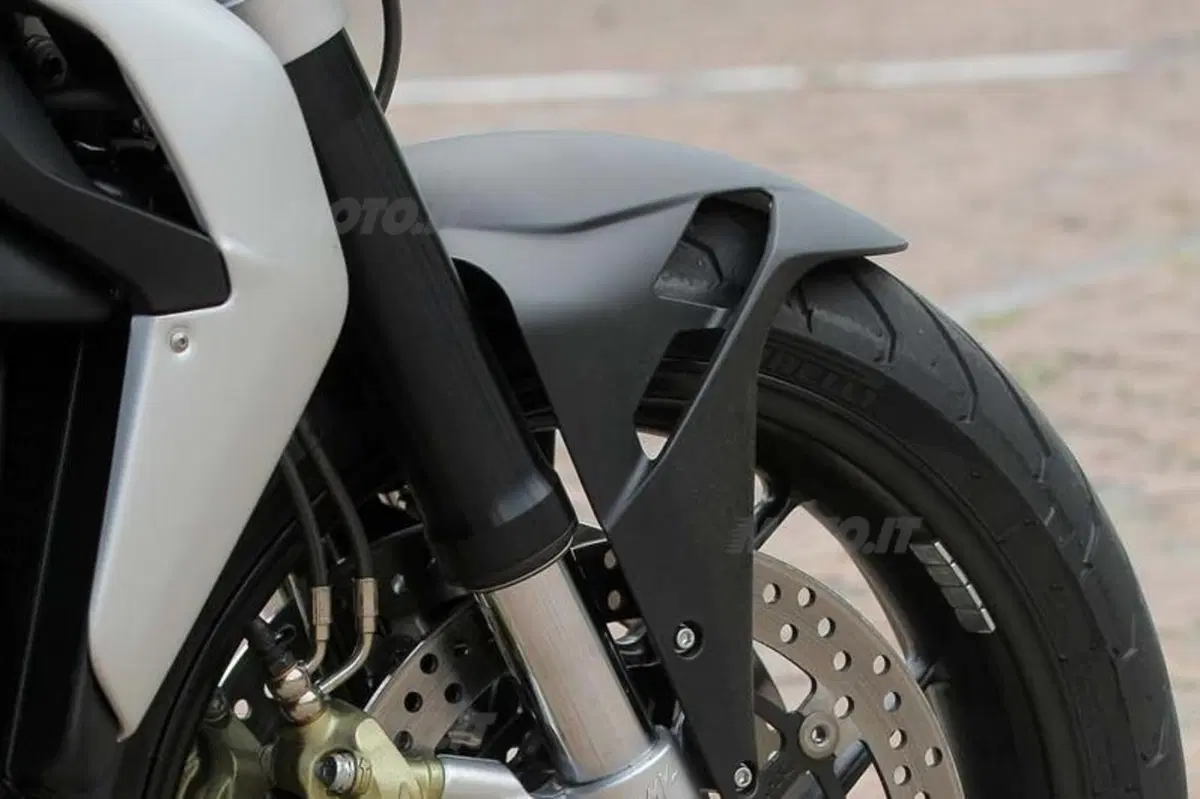 MV Agusta Brutale 675  (31)