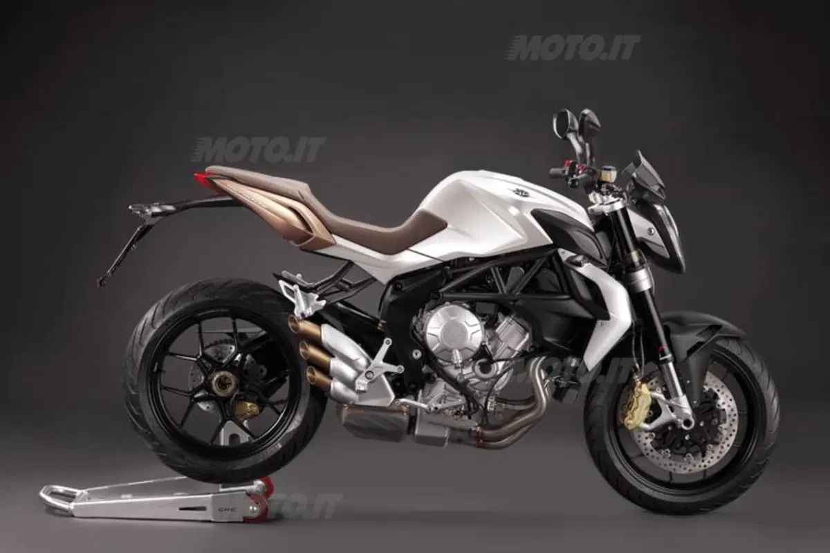 MV Agusta Brutale 675  (35)