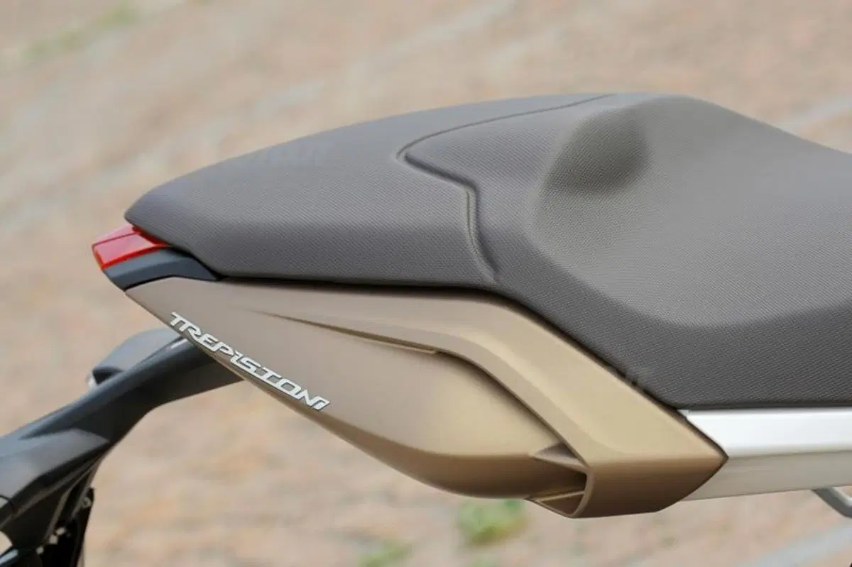 MV Agusta Brutale 675  (37)