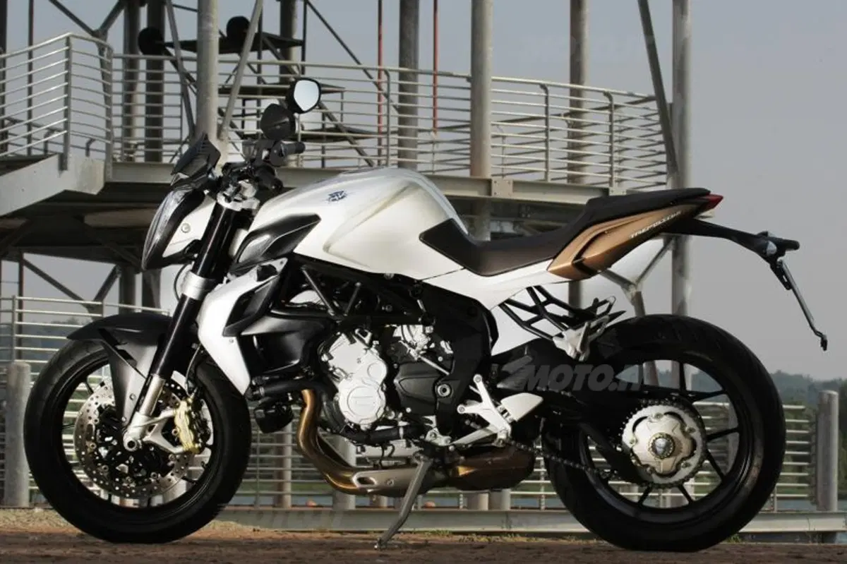 MV Agusta Brutale 675  (43)
