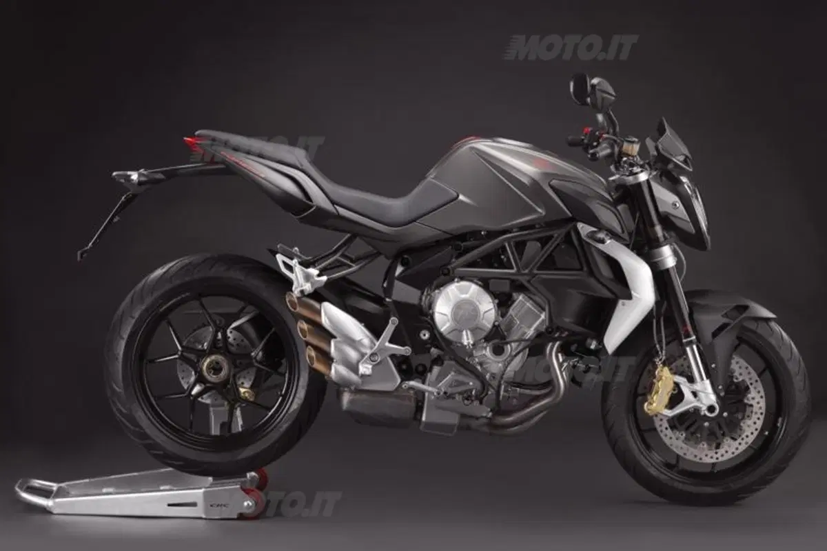 MV Agusta Brutale 675  (54)