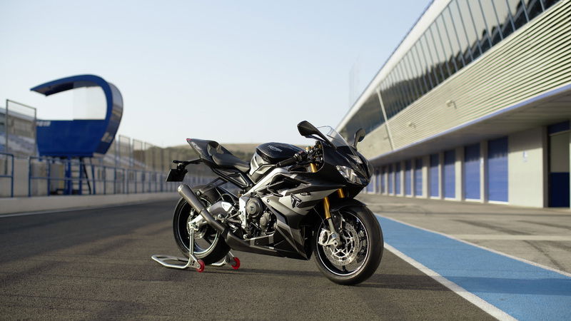 Triumph Daytona Moto2 765 Limited Edition: l&#039;abbiamo appena provata a Misano