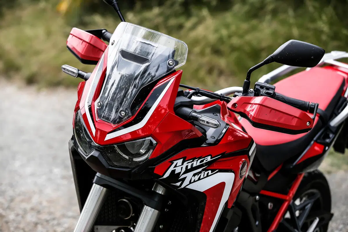 Honda Africa Twin 1100 vs Triumph Tiger Rally 900: SFIDA MAXIENDURO 2020 (9)