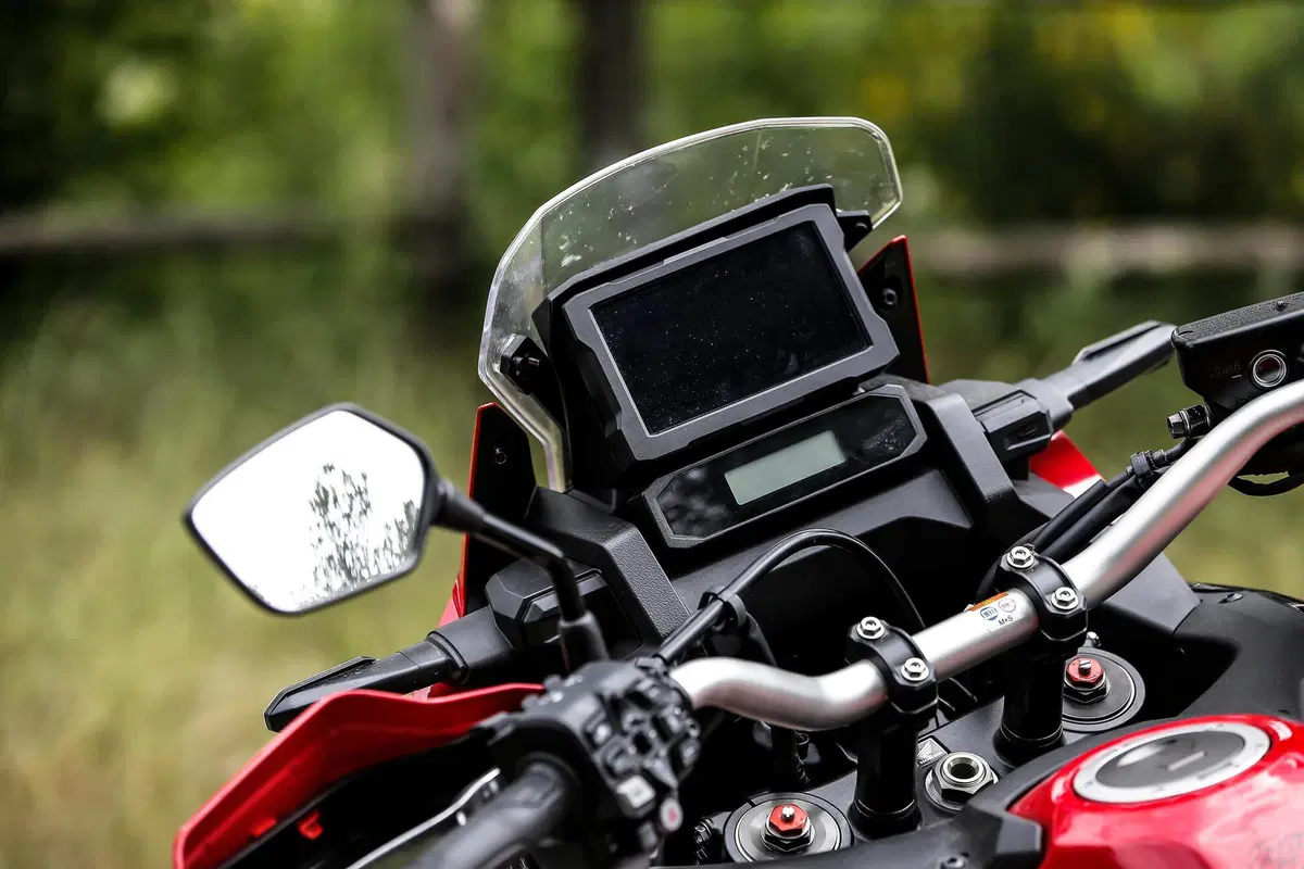 Honda Africa Twin 1100 vs Triumph Tiger Rally 900: SFIDA MAXIENDURO 2020 (13)