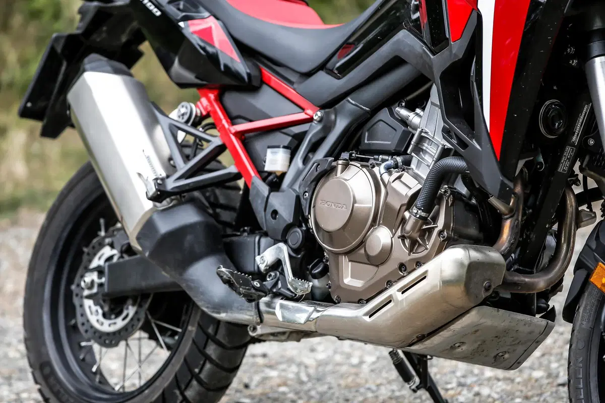 Honda Africa Twin 1100 vs Triumph Tiger Rally 900: SFIDA MAXIENDURO 2020 (15)