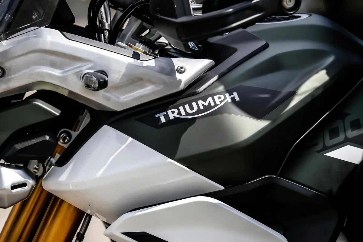 Honda Africa Twin 1100 vs Triumph Tiger Rally 900: SFIDA MAXIENDURO 2020 (2)