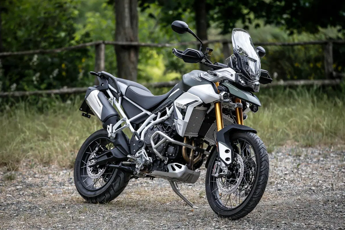 Honda Africa Twin 1100 vs Triumph Tiger Rally 900: SFIDA MAXIENDURO 2020 (8)