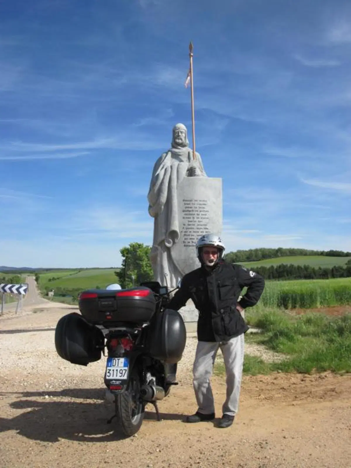 Tutto si può fare: da Barcellona a Fisterra in scooter (2)