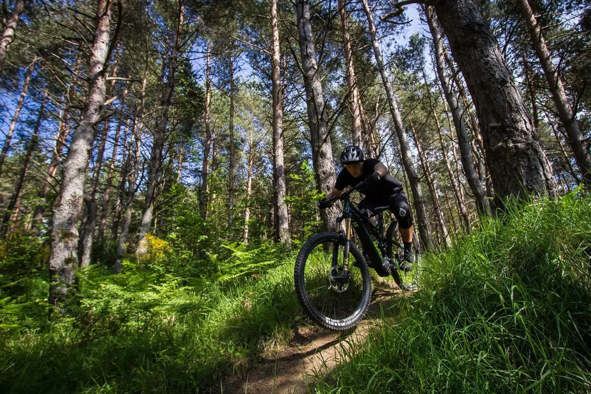 TEST Commencal Meta power 29. L'eBike nata per la velocità (4)