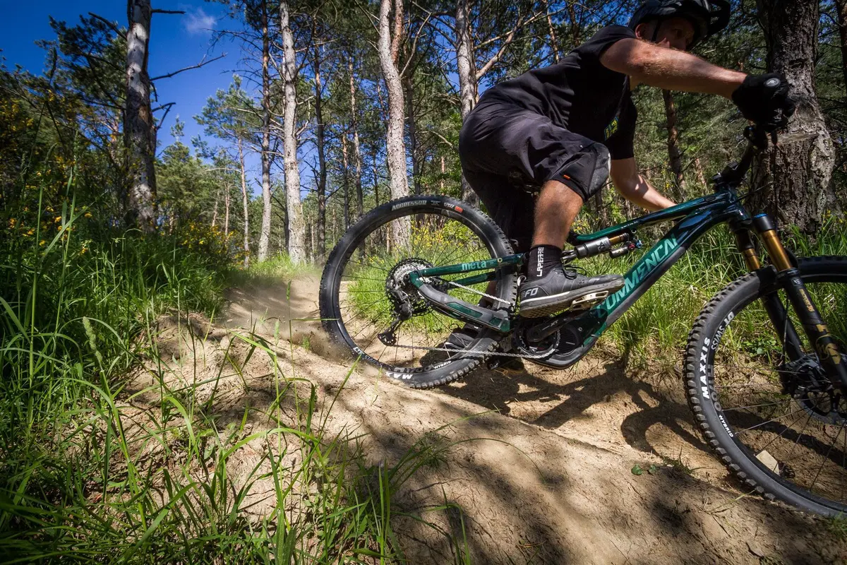 TEST Commencal Meta power 29. L'eBike nata per la velocità (5)