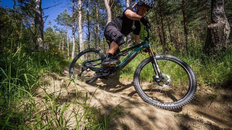 TEST Commencal Meta power 29. L'eBike nata per la velocit&agrave;