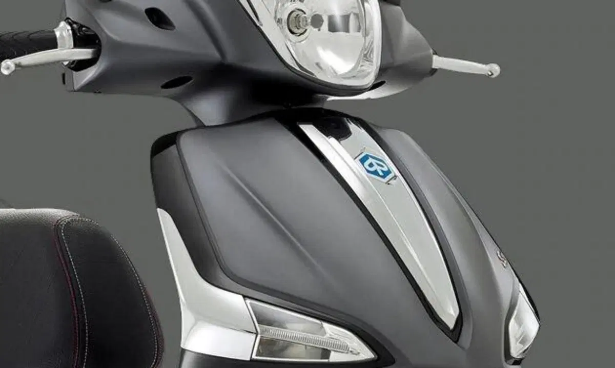 Piaggio Liberty S 50 Liberty S 50 4T (2020) (5)