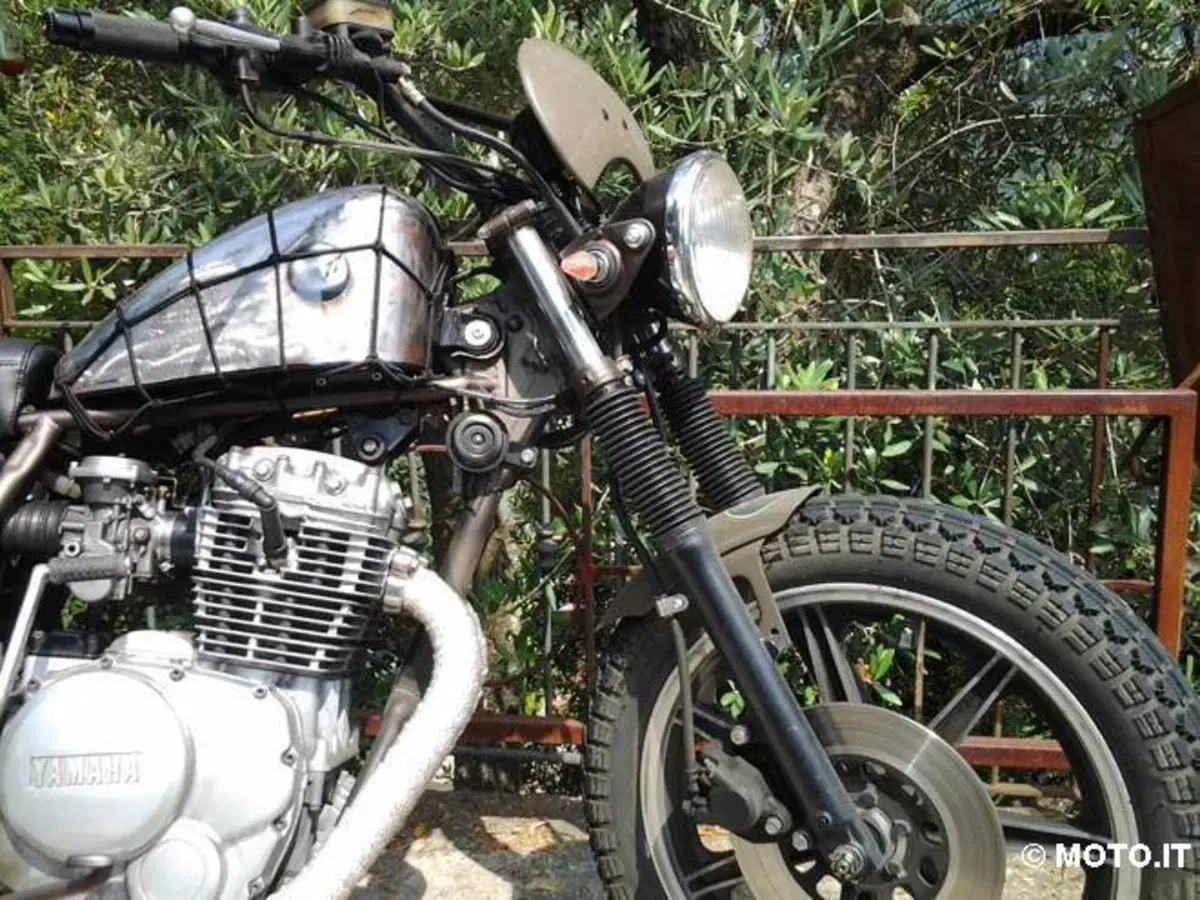 Le Strane di Moto.it Yamaha XS400 Café Racer