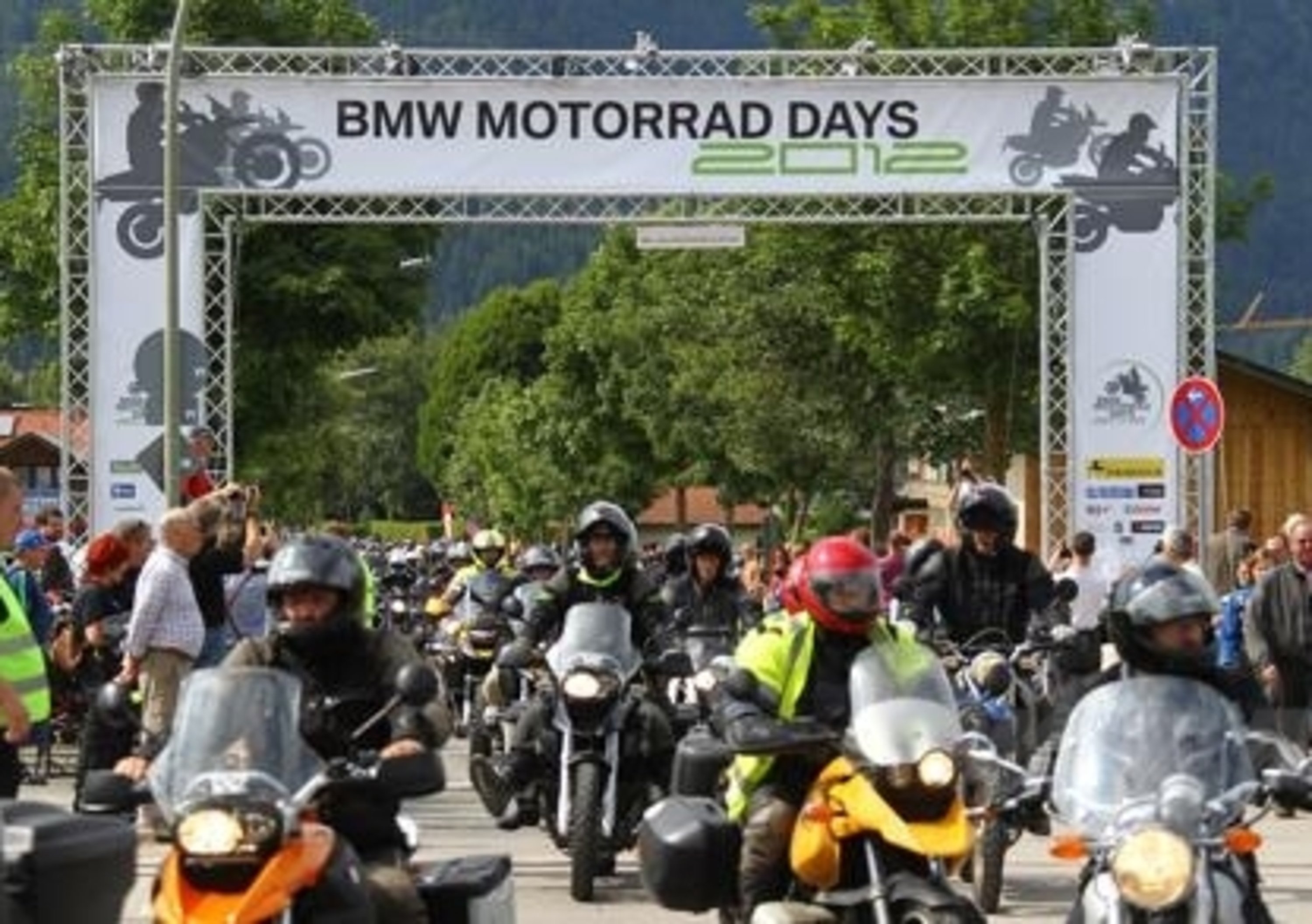 Il raduno internazionale BMW di Garmisch 2012