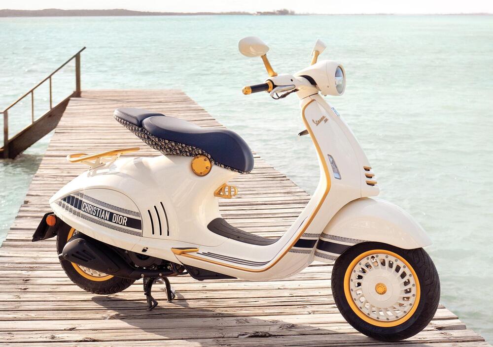 Vespa Vespa 946 Christian Dior ABS (2020) (2)