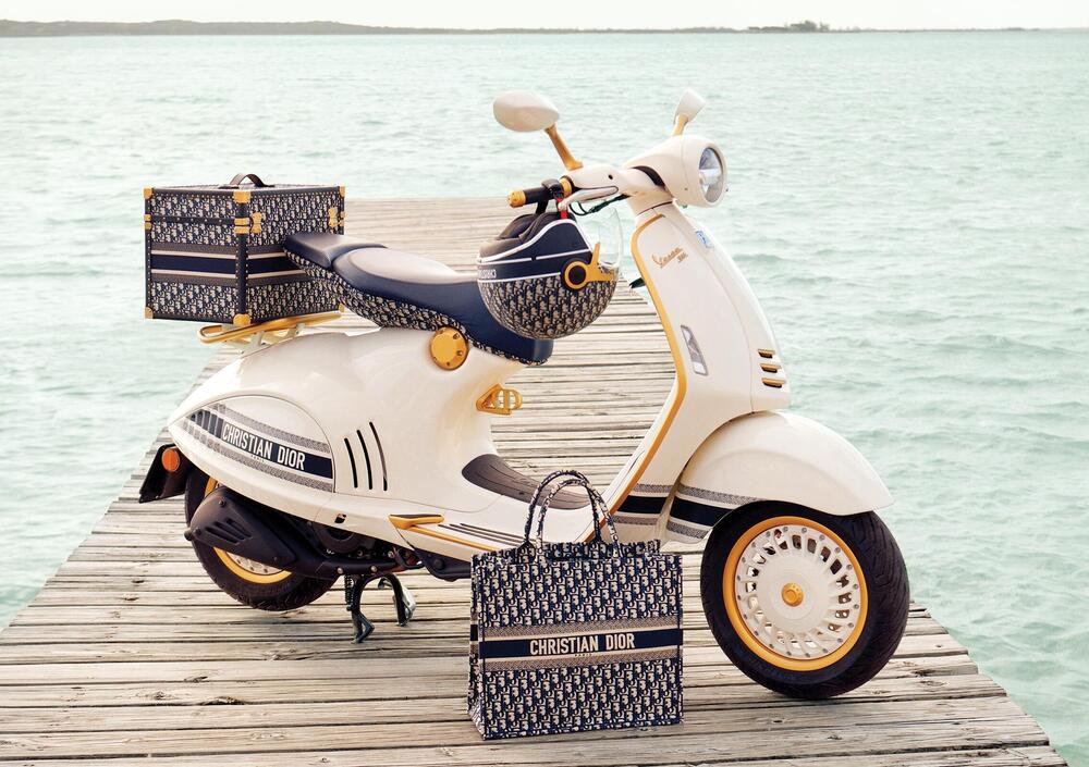 Vespa Vespa 946 Christian Dior ABS (2020)