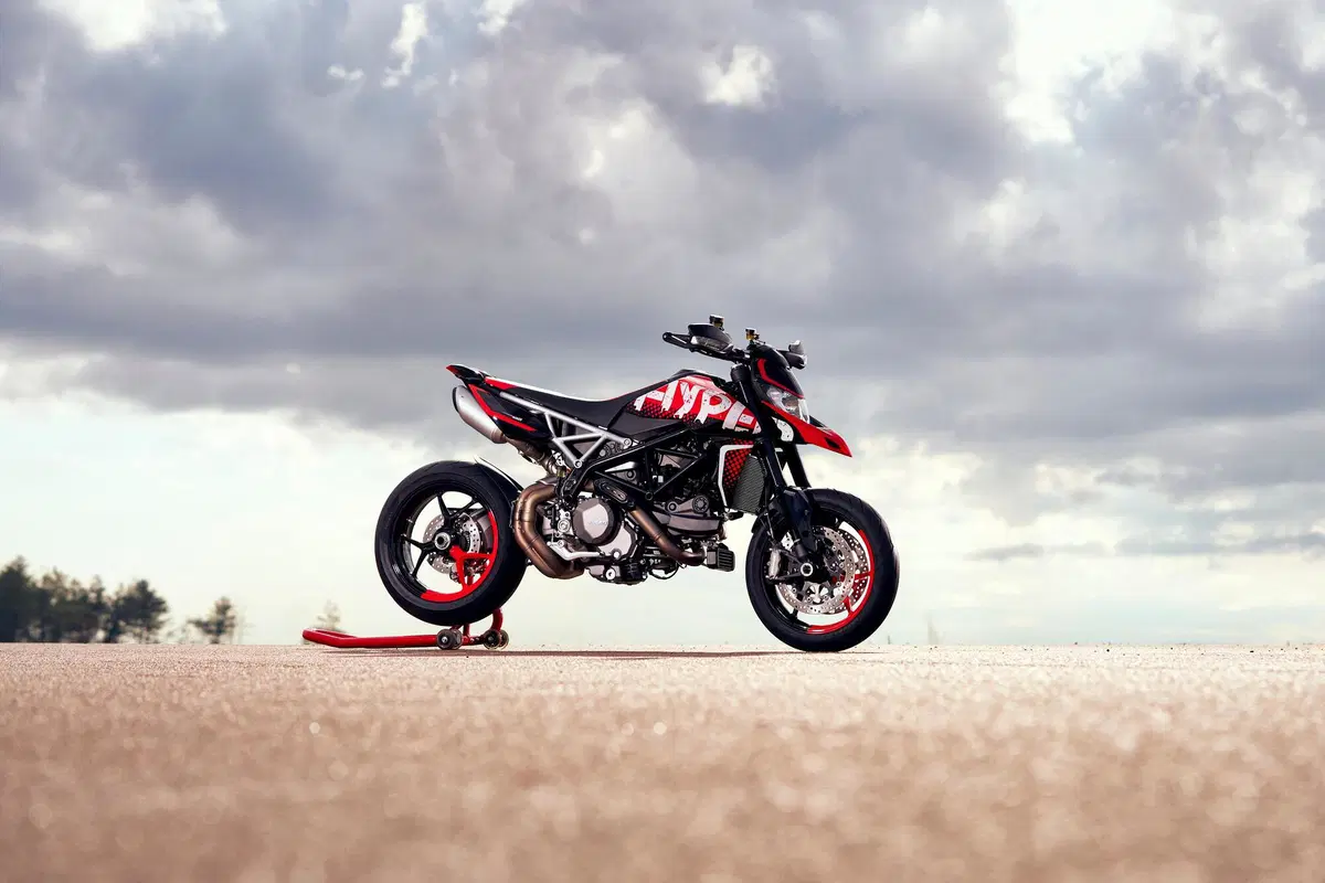 Ducati Hypermotard 950 Hypermotard 950 RVE (2020) (2)