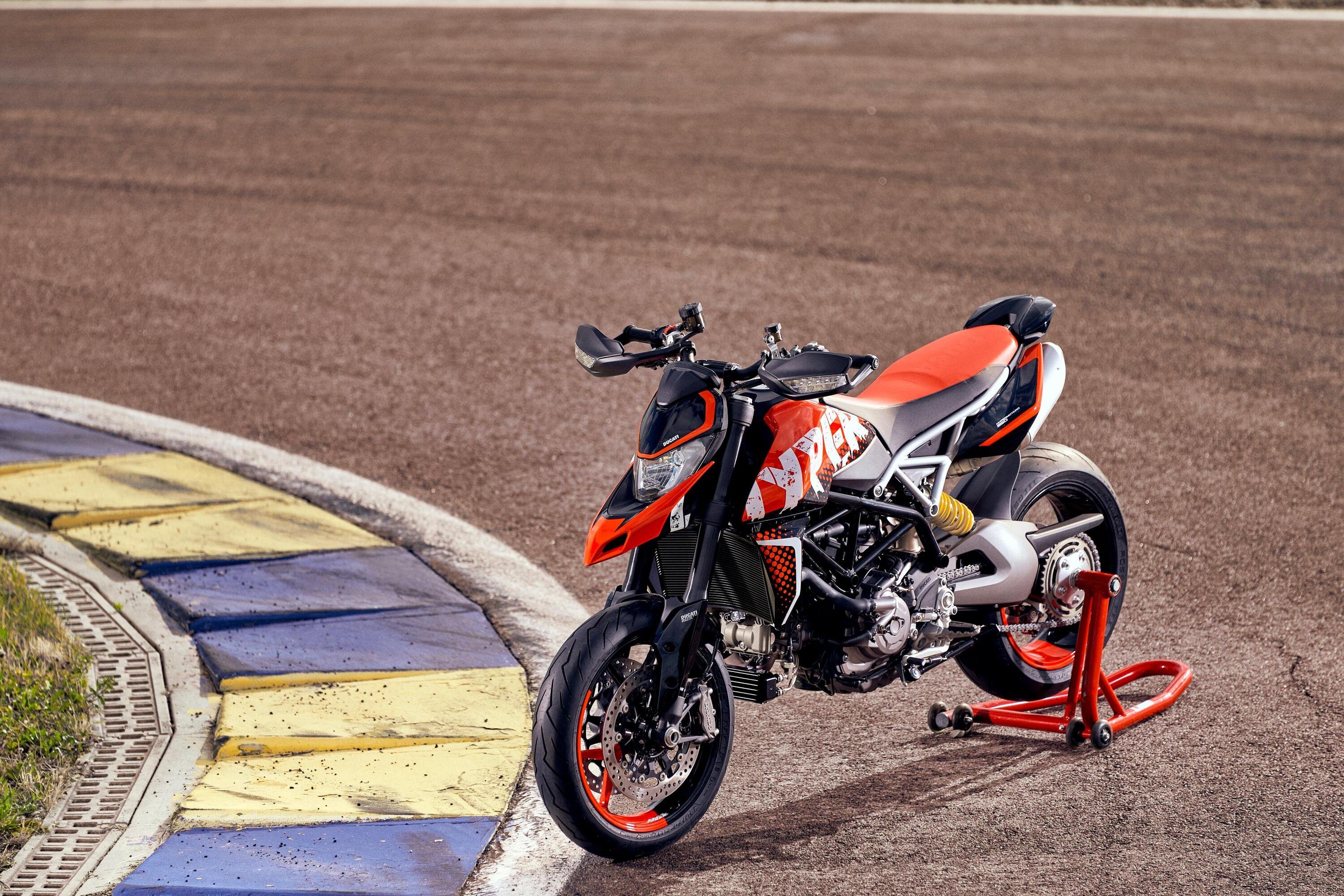 Ducati Hypermotard 950 Hypermotard 950 RVE (2020)