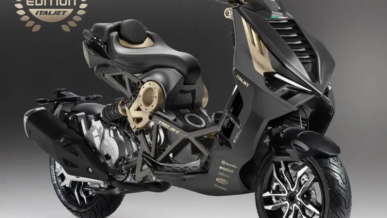Italjet Dragster First Edition. L'edizione limitata in 499 esemplari