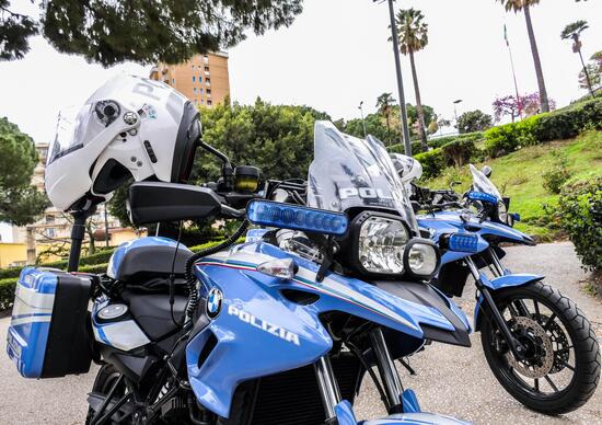 Inseguimento in moto per le strade di Napoli