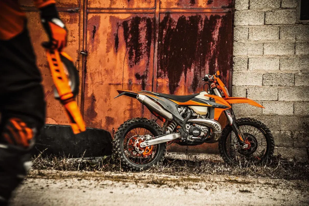 KTM 300 EXC 300 EXC E TPI (2021) (4)