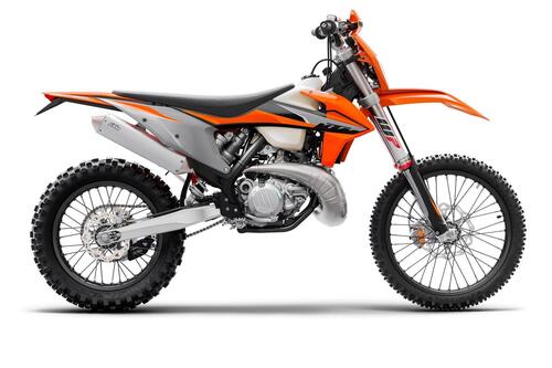 KTM gamma Enduro EXC 2021. Novità per motori e sospensioni (3)