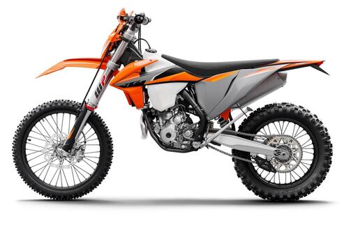 KTM gamma Enduro EXC 2021. Novità per motori e sospensioni (2)