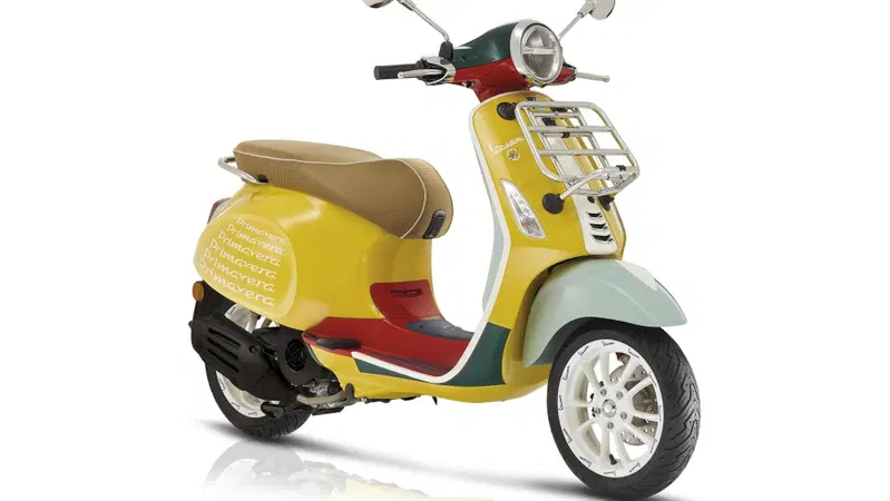 Vespa Primavera Sean Wotherspoon. Serie limitata d'artista
