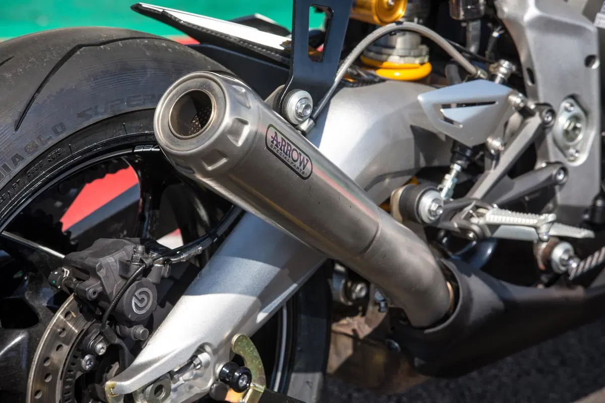 Triumph Daytona 675 Moto2 test. Sintesi perfetta (3)